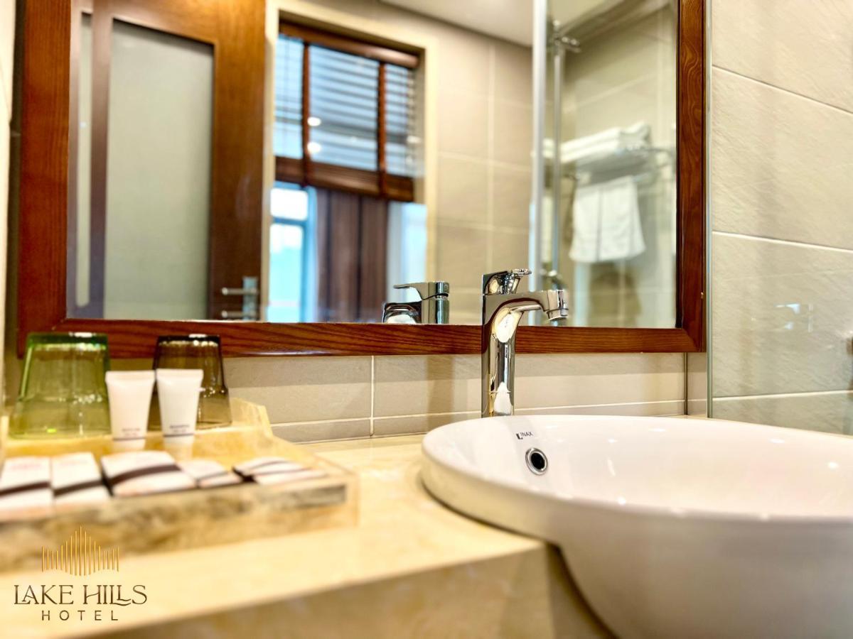 Lake Hills Hotel Ha Long Dış mekan fotoğraf